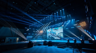 ������ҵ��״��ǰ�����������󷢶���ҵ����